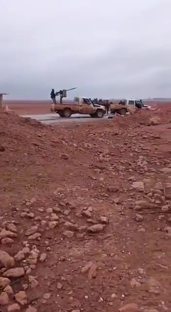 The Syrian army enters the city of Ain Issa in the Raqqa countryside.