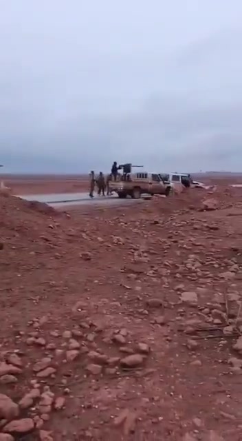 The Syrian army enters the city of Ain Issa in the Raqqa countryside.