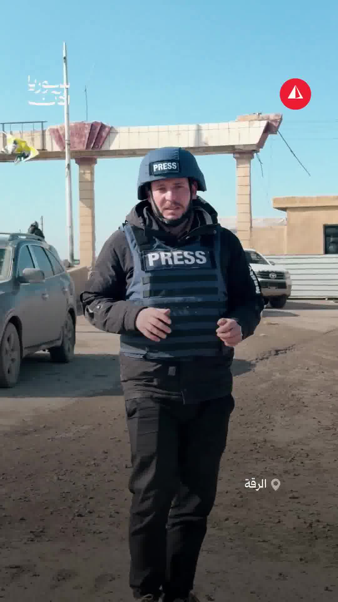 From the 17th Division: The army seizes control of the largest SDF barracks in Raqqa.