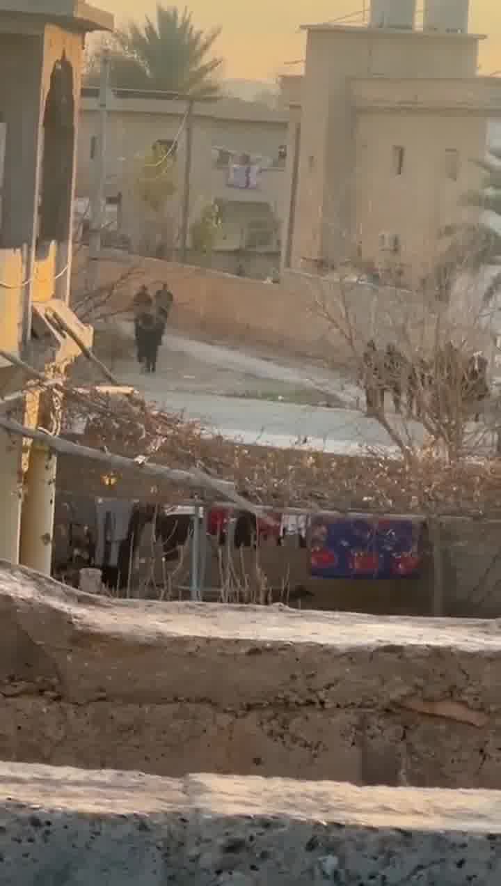 Internal Security Forces quell armed clashes that broke out between cousins in the town of Gharanij a short while ago, and impose a security cordon in the area, with no reports of casualties.