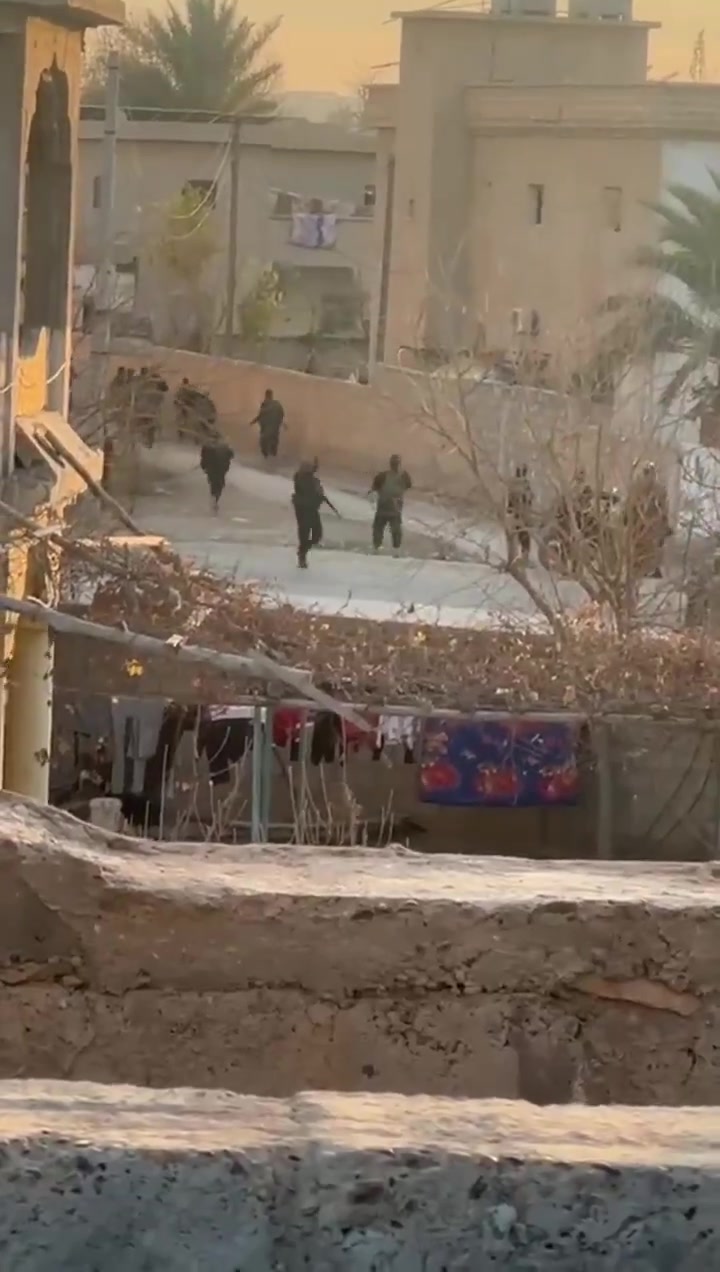 Internal Security Forces quell armed clashes that broke out between cousins in the town of Gharanij a short while ago, and impose a security cordon in the area, with no reports of casualties.