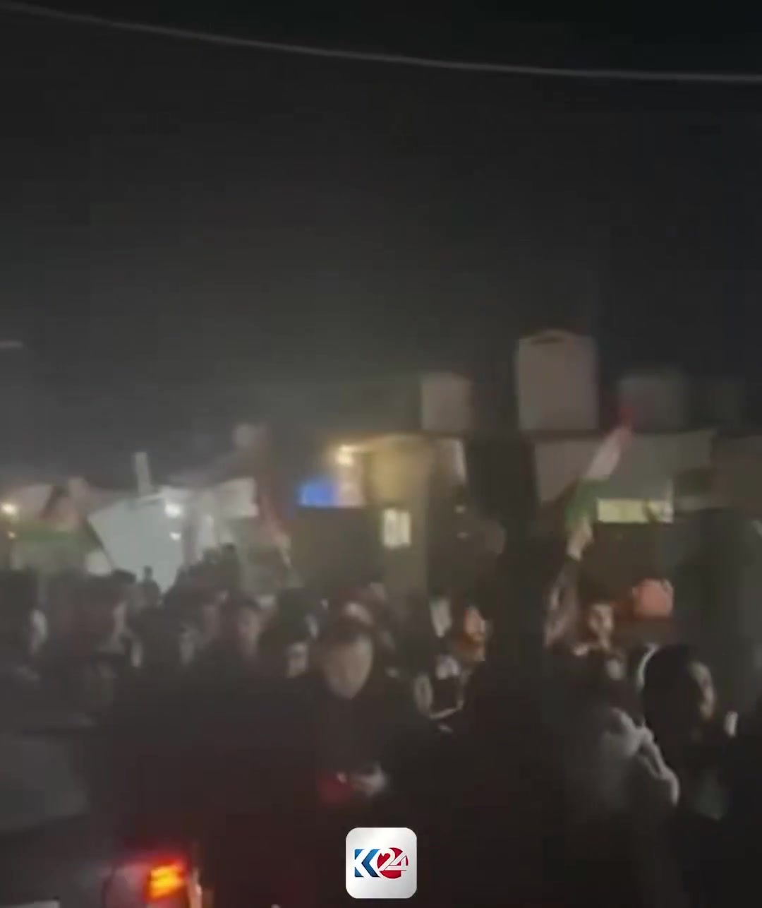 This time, Kurds in Duhok province of the Kurdistan Region have taken to the streets to rally in support of Kurds in Syria