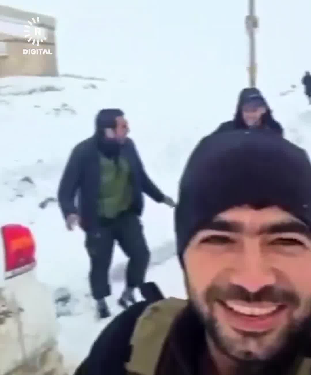 Video shows the SDF fighters from the Raqqa prison have arrived in Kobani. Civilian in Kobani also confirmed they arrived