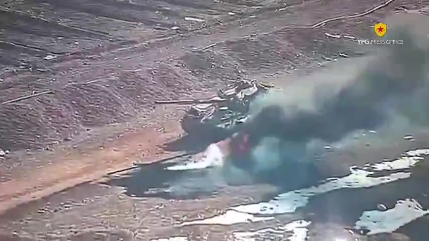 YPG and YPJ fighters reportedly destroyed several tanks and armored vehicles belonging to govt-linked forces on the Çelebiyê line in southeastern Kobane countryside