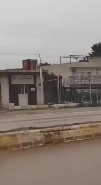 U.S. forces have begun withdrawing from Al-Shaddadi base in Syria's northeastern Hasakah province, heading toward Erbil in Iraqi Kurdistan, an Iraqi security source told Qatari Al-Araby TV. Syrian media reports that the U.S. convoy also includes buses carrying ISIS prisoners transported from Syria to Iraq