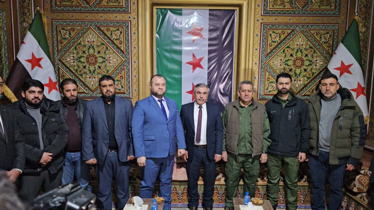 Marwan al-Ali, Hasaka’s newly-appointed commander of internal security, on Saturday denied that Kobane is under siege, despite the ongoing electricity blackouts and the blocking of the entry of aidnn“The topic of Kobane is related to the topic of Qamishli and Hasaka. It is one topic… Security forces will enter Kobane soon, and there will be a withdrawal of forces similar to the one that happened here… [then] not only will aid be allowed in, but the situation will return to normal entirely,” he told reporters