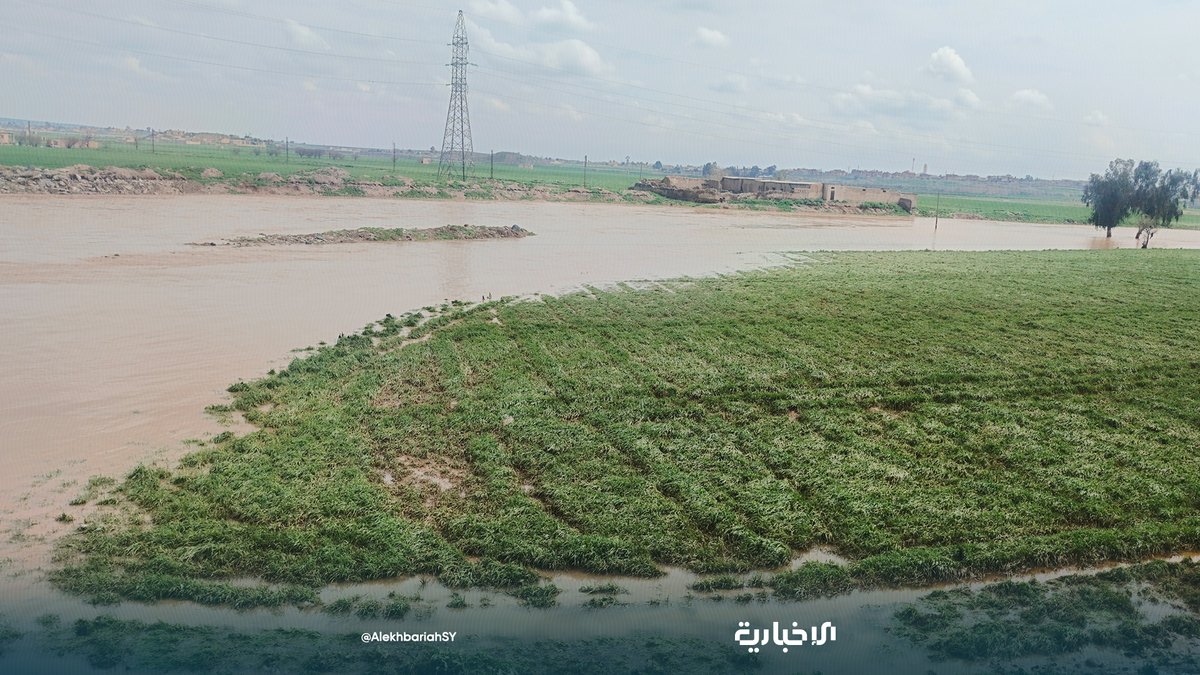 Civil defense teams from Deir ez-Zor province have arrived in Hasakah city to assist in response operations to address the effects of the weather conditions and floods