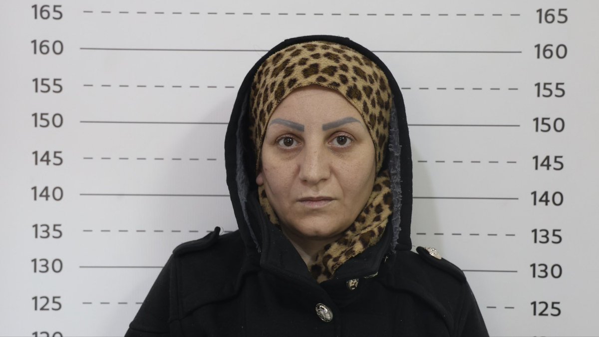 Syrian security forces stopped a planned bombing in Damascus. A woman was caught planting an explosive near a church in Bab Touma. The bomb was safely dismantled before it exploded; no injuries. Five people were arrested. Investigations say the cell is linked to Hezbollah and received training abroad