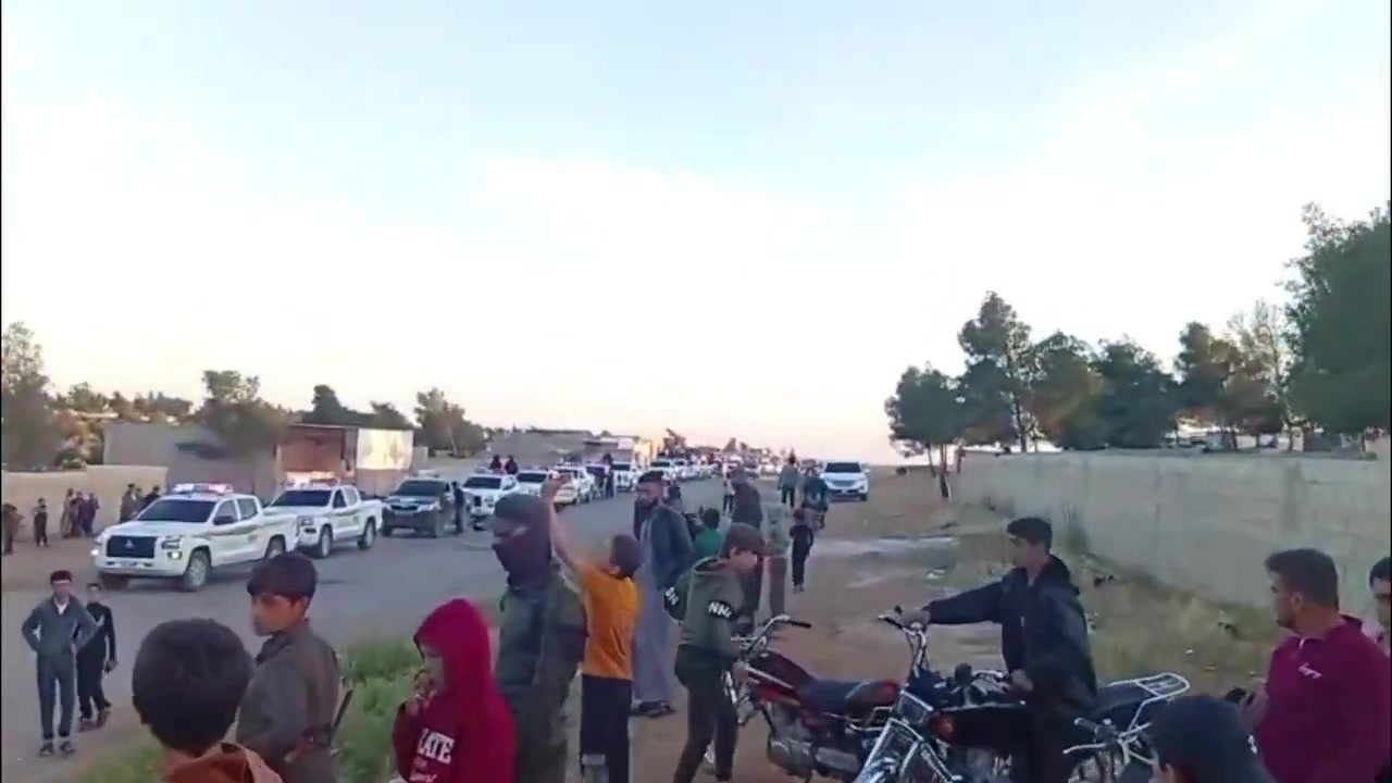 Syria: tensions erupted tonight in area of Tarhin (NE. Aleppo), where Security forces are deploying en masse as workers and owners of makeshift oil refineries protest against their dismantling
